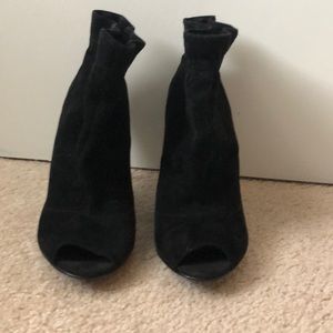 Size 8 black suede leather booties